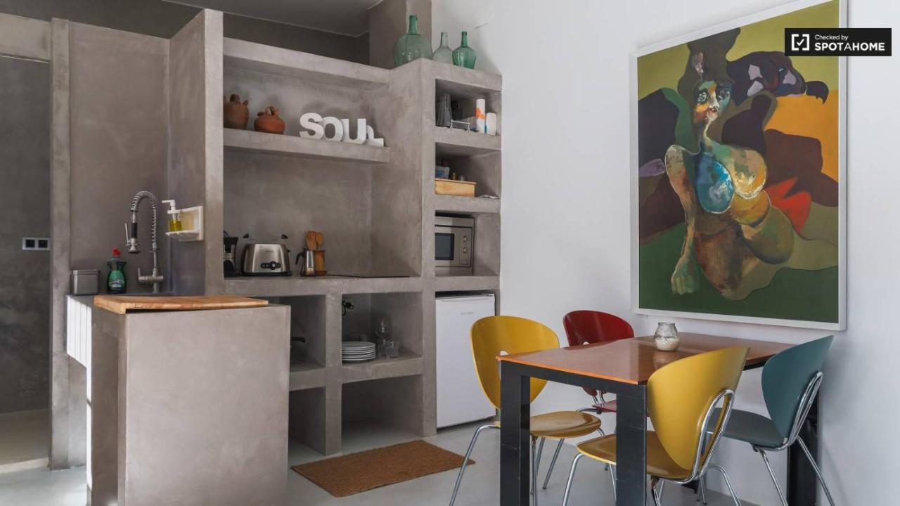 Casita Artista En Bello Edificio Barrio Ruzafa Valenza Esterno foto
