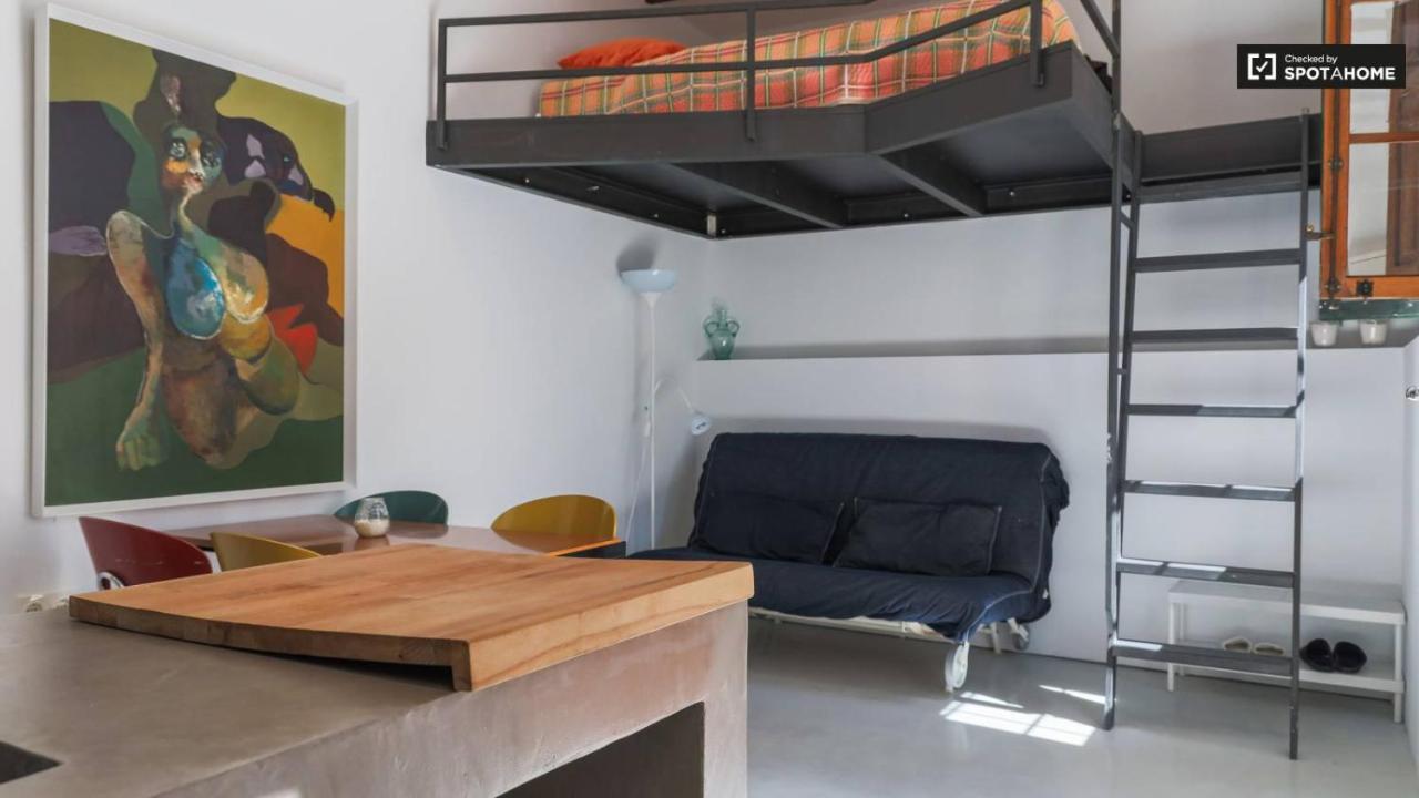 Casita Artista En Bello Edificio Barrio Ruzafa Valenza Esterno foto